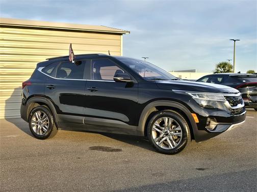 2022 Kia Seltos S