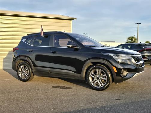 2022 Kia Seltos S
