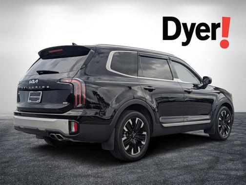 Ebony Black 2024 Kia Telluride SX