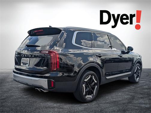 2023 Kia Telluride S