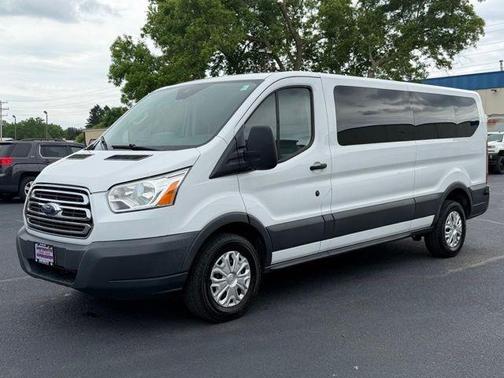 Oxford White 2016 Ford Transit-350 XLT