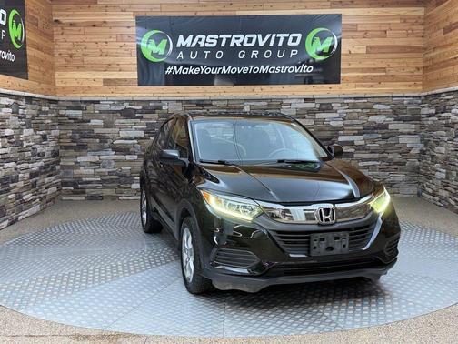 Crystal Black Pearl 2020 Honda HR-V LX