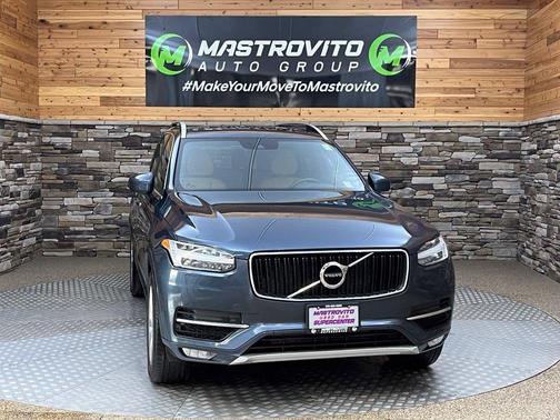 Denim Blue Metallic 2018 Volvo XC90 T6 Momentum
