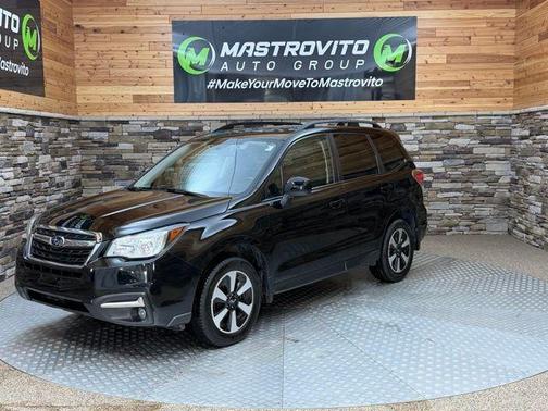 Crystal Black Silica 2018 Subaru Forester 2.5i Premium