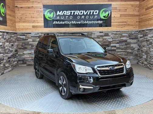Crystal Black Silica 2018 Subaru Forester 2.5i Premium