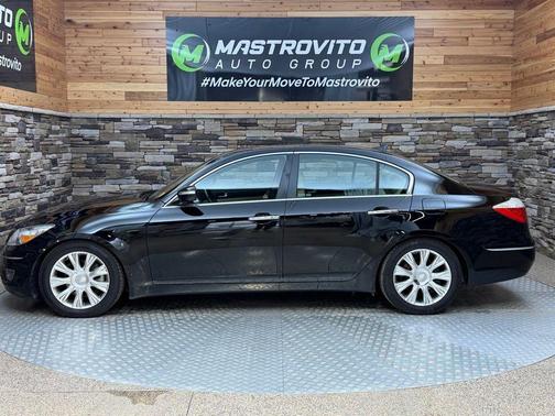 Black Noir Pearl 2011 Hyundai Genesis 3.8
