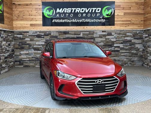 Scarlet Red 2018 Hyundai ELANTRA SE