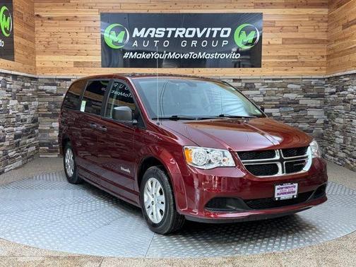 Octane Red Pearlcoat 2019 Dodge Grand Caravan SE