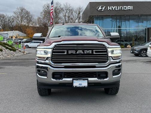 Delmonico Red Pearlcoat 2019 RAM 3500 Laramie