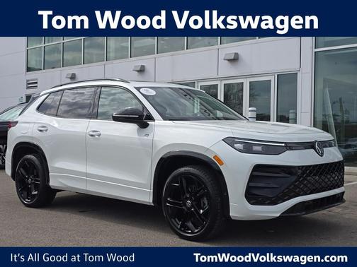 2025 Volkswagen Tiguan 2.0T SE R-Line Black