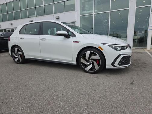 Opal White Pearl Effect 2023 Volkswagen Golf GTI 2.0T S