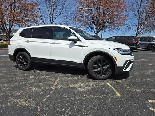 2024 Volkswagen Tiguan 2.0T SE