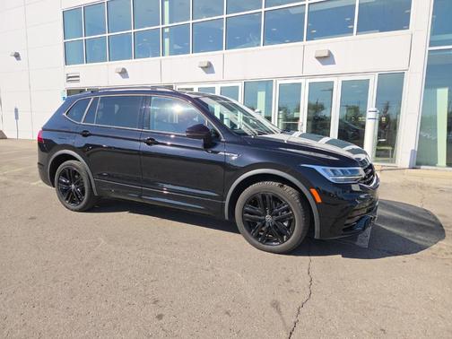 2022 Volkswagen Tiguan 2.0T SE R-Line Black