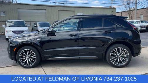 2024 Cadillac XT4 Sport