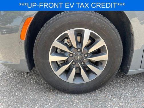 2021 Chrysler Pacifica Hybrid Touring L