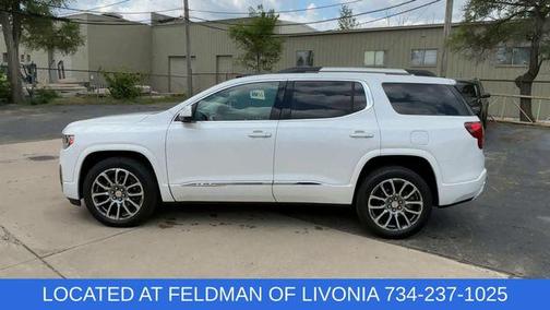 2023 GMC Acadia Denali