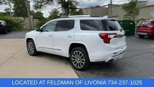2023 GMC Acadia Denali