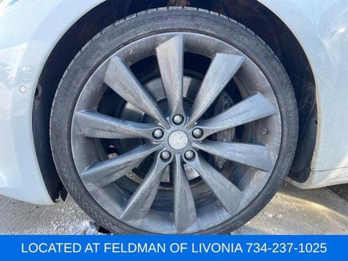 2016 Tesla Model S 90D