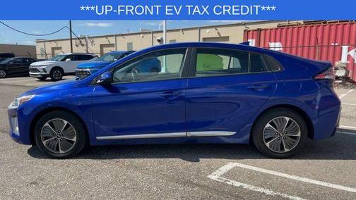 2021 Hyundai IONIQ Plug-In Hybrid SE