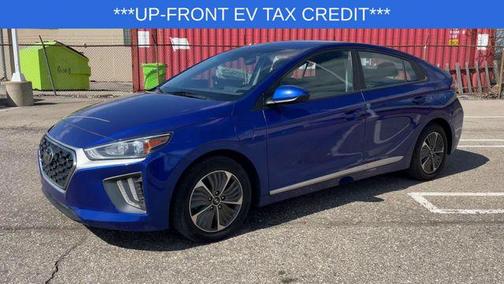 2021 Hyundai IONIQ Plug-In Hybrid SE