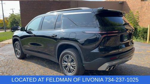 2024 Chevrolet Traverse LT