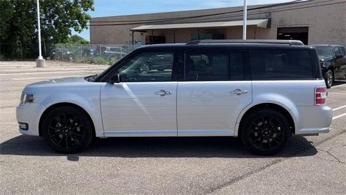 Photo 5 of 35 of 2019 Ford Flex SEL