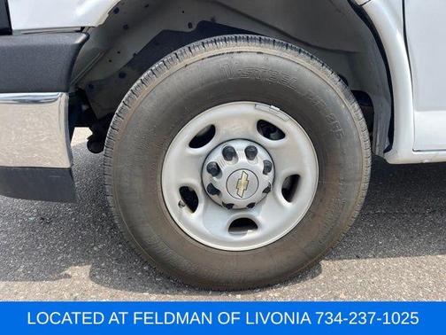 2023 Chevrolet Express 3500 LT