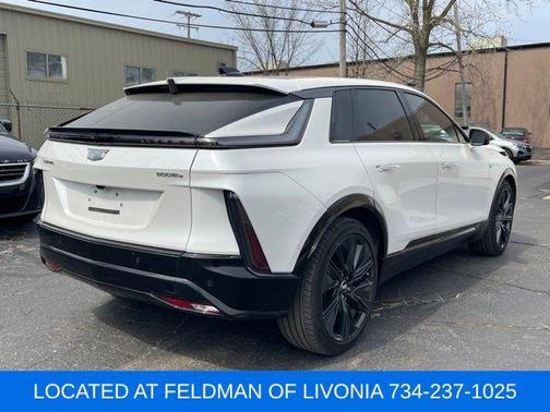 Crystal White Tri-Coat 2024 Cadillac LYRIQ Sport