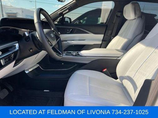 Crystal White Tri-Coat 2024 Cadillac LYRIQ Sport