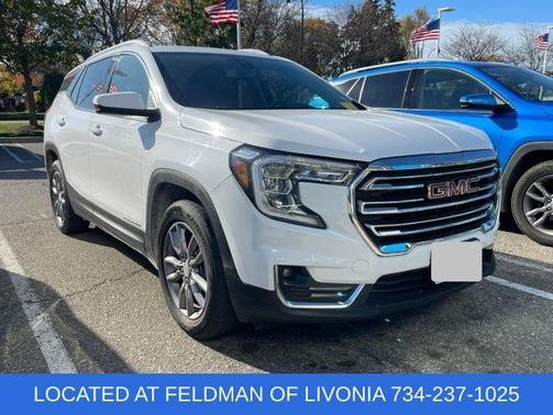 2024 GMC Terrain SLT