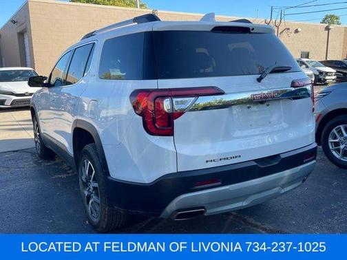2023 GMC Acadia SLE