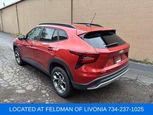 Cayenne Orange Metallic 2024 Chevrolet Trax LT