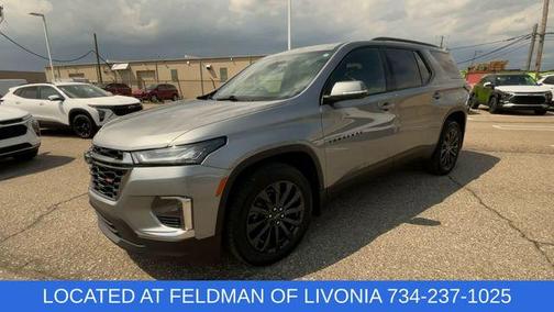 Sterling Gray Metallic 2023 Chevrolet Traverse RS