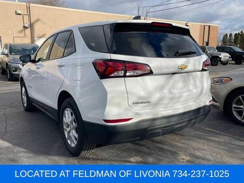 2023 Chevrolet Equinox LS