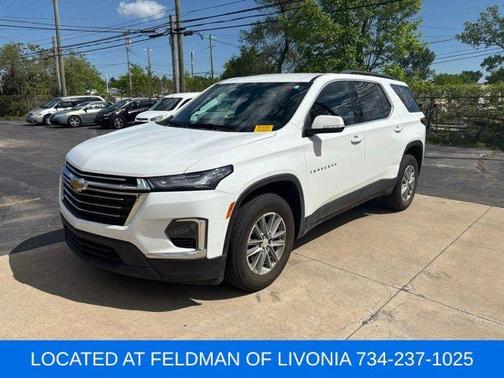 2023 Chevrolet Traverse LT Leather