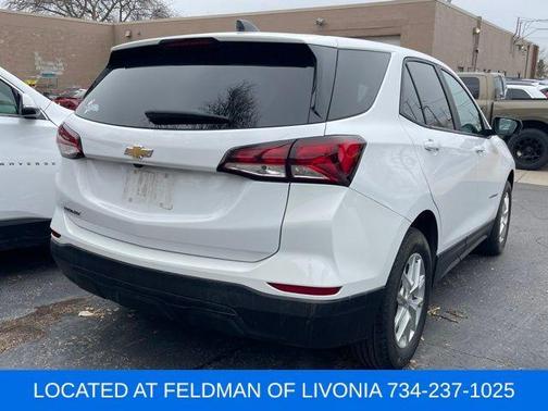 2023 Chevrolet Equinox LS