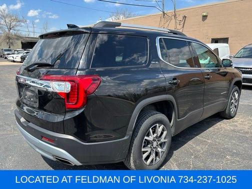 2022 GMC Acadia SLE