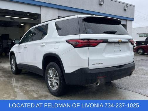 2023 Chevrolet Traverse LT Cloth