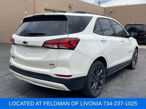 Summit White 2024 Chevrolet Equinox RS