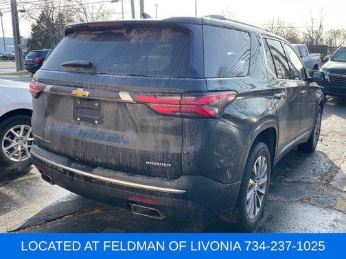 2023 Chevrolet Traverse Premier