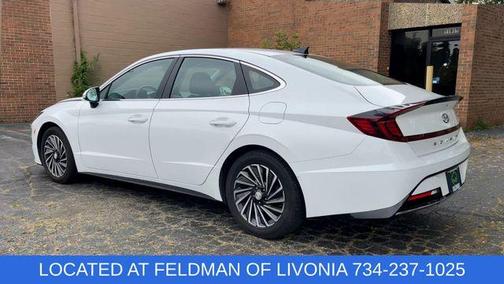2023 Hyundai SONATA Hybrid SEL