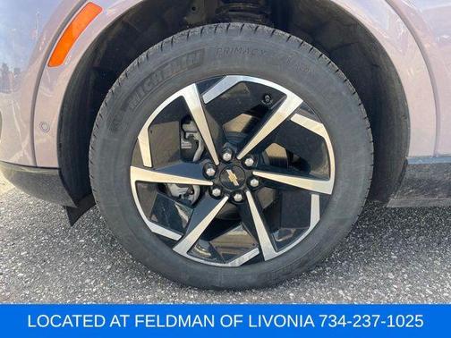 Galaxy Gray Metallic 2024 Chevrolet Equinox EV LT