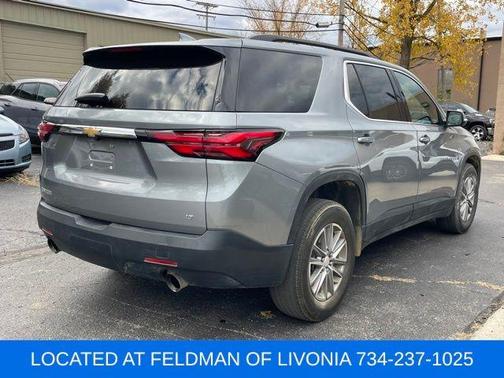 2023 Chevrolet Traverse LT Cloth