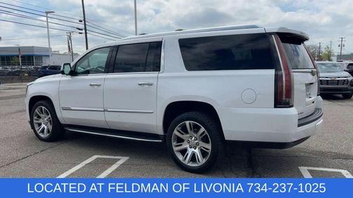 2018 Cadillac Escalade ESV Luxury