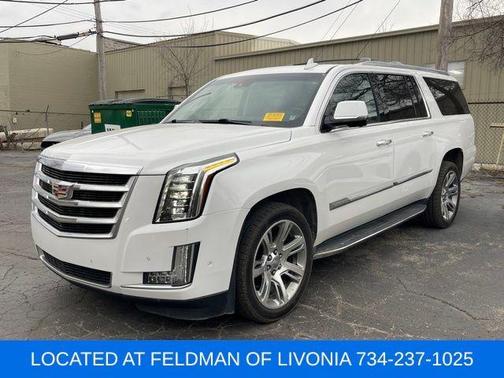 2018 Cadillac Escalade ESV Luxury