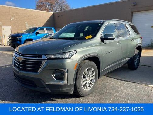2023 Chevrolet Traverse LT Cloth