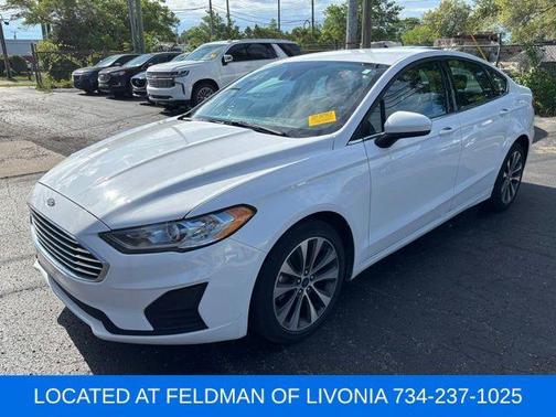 2020 Ford Fusion SE