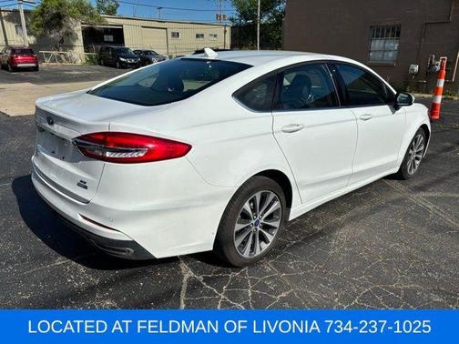 2020 Ford Fusion SE
