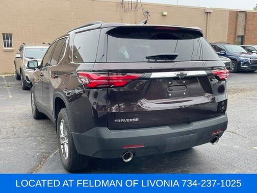 2022 Chevrolet Traverse LT Cloth