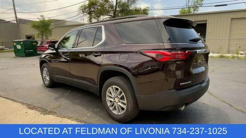 2022 Chevrolet Traverse LT Cloth